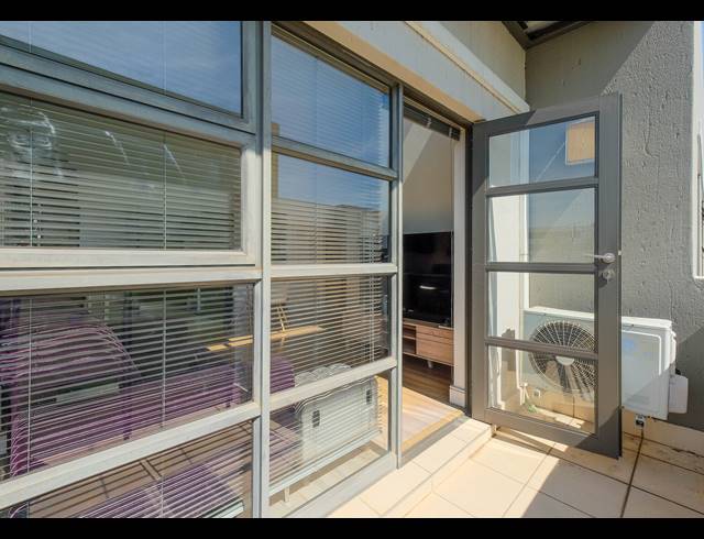 2 BEDROOM APARTMENT FOR SALE IN RIVONIA